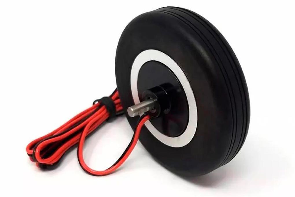 Treaded Rubber Tires