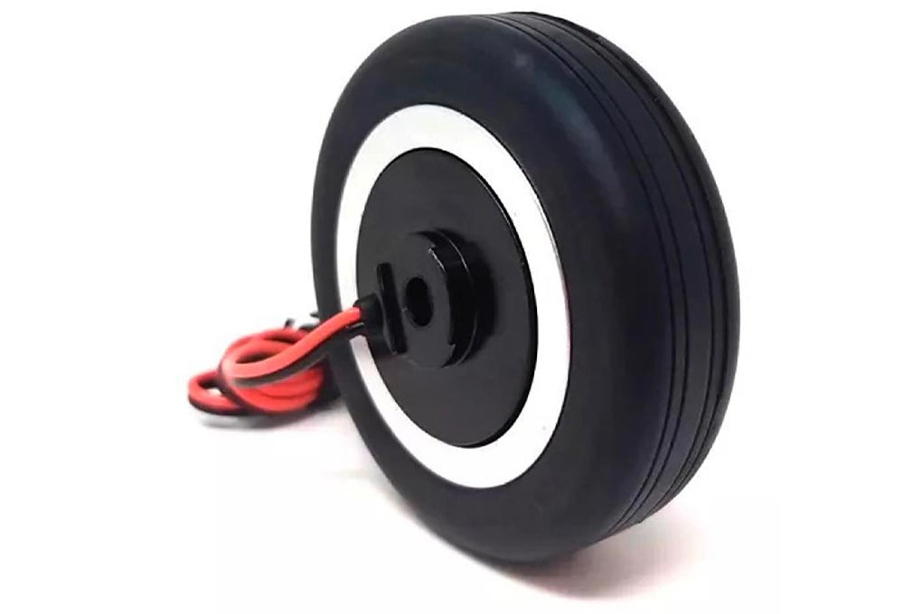Treaded Rubber Tires