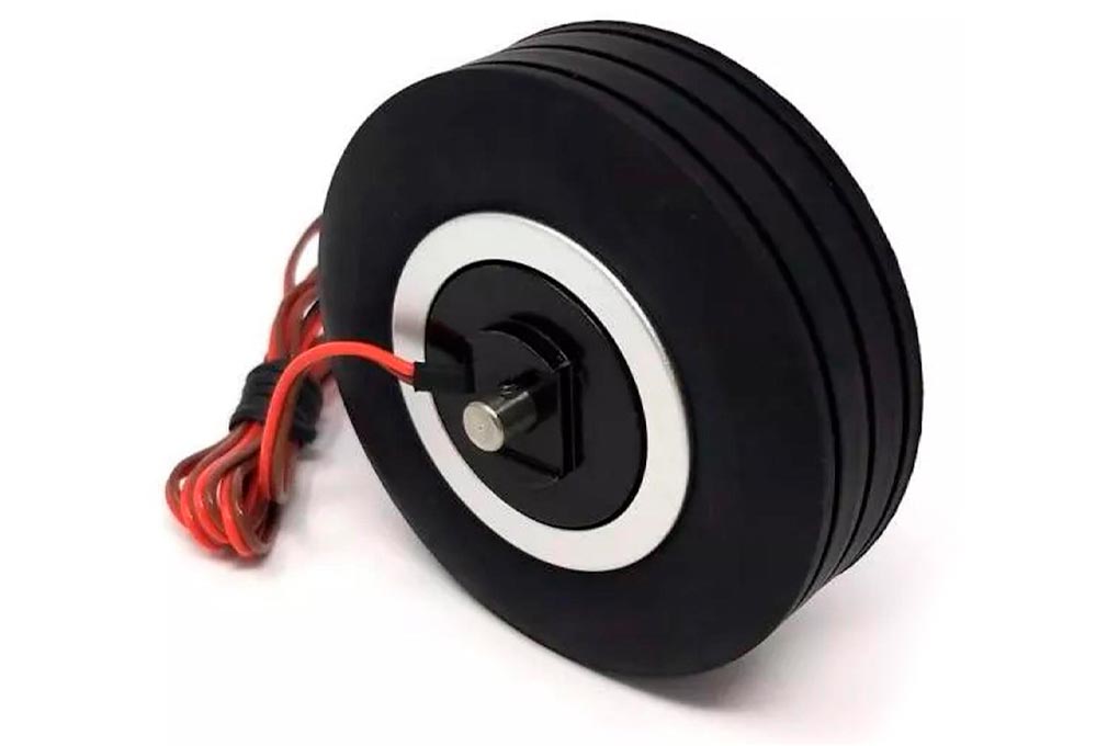 Treaded Rubber Tires