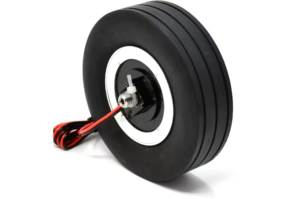Treaded Rubber Tires