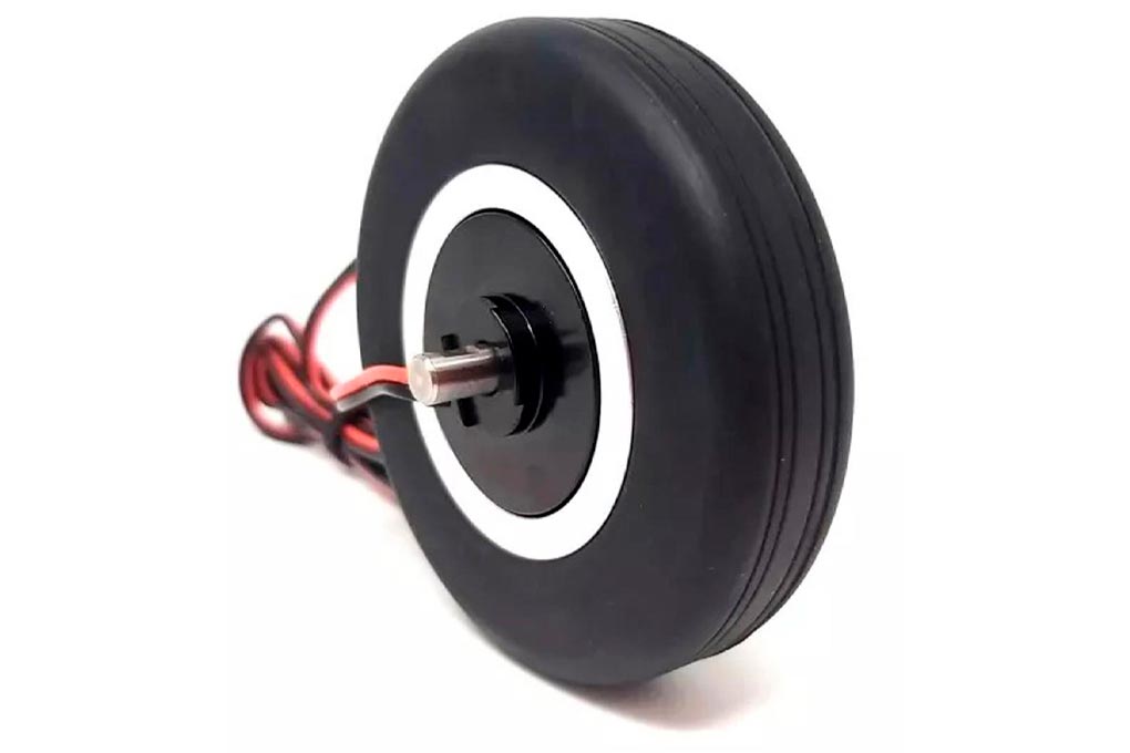 Treaded Rubber Tires